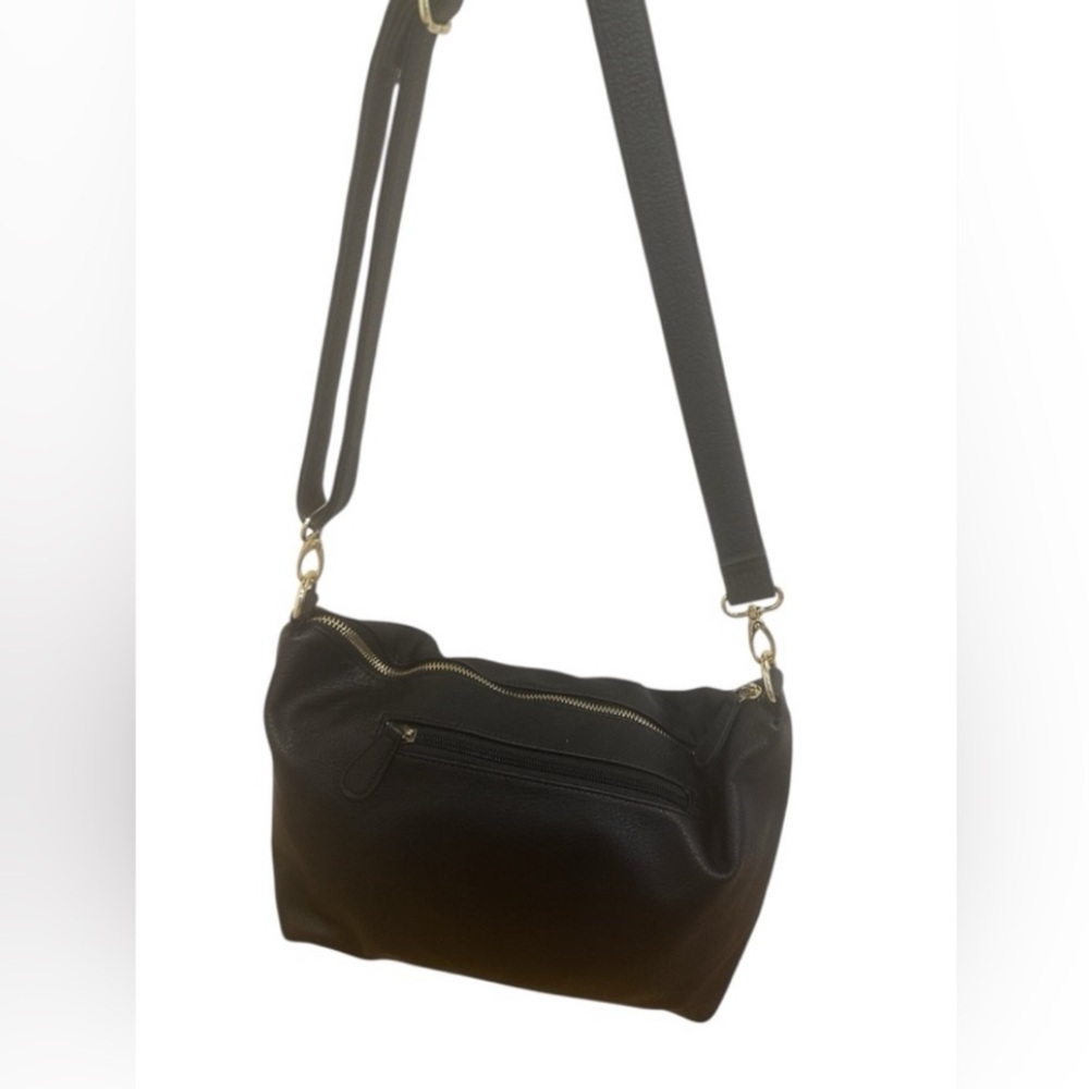 Black Woman Shoulder Crossbody Purse bag by Steve Madden - MAKE OFFER